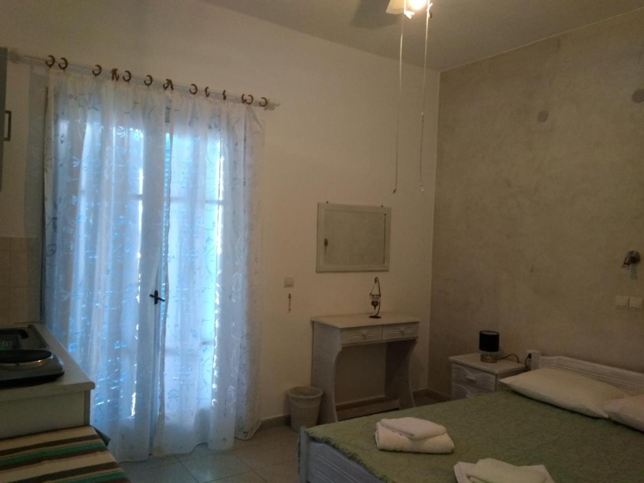 Anastasia Aliko Beach Bagian luar foto